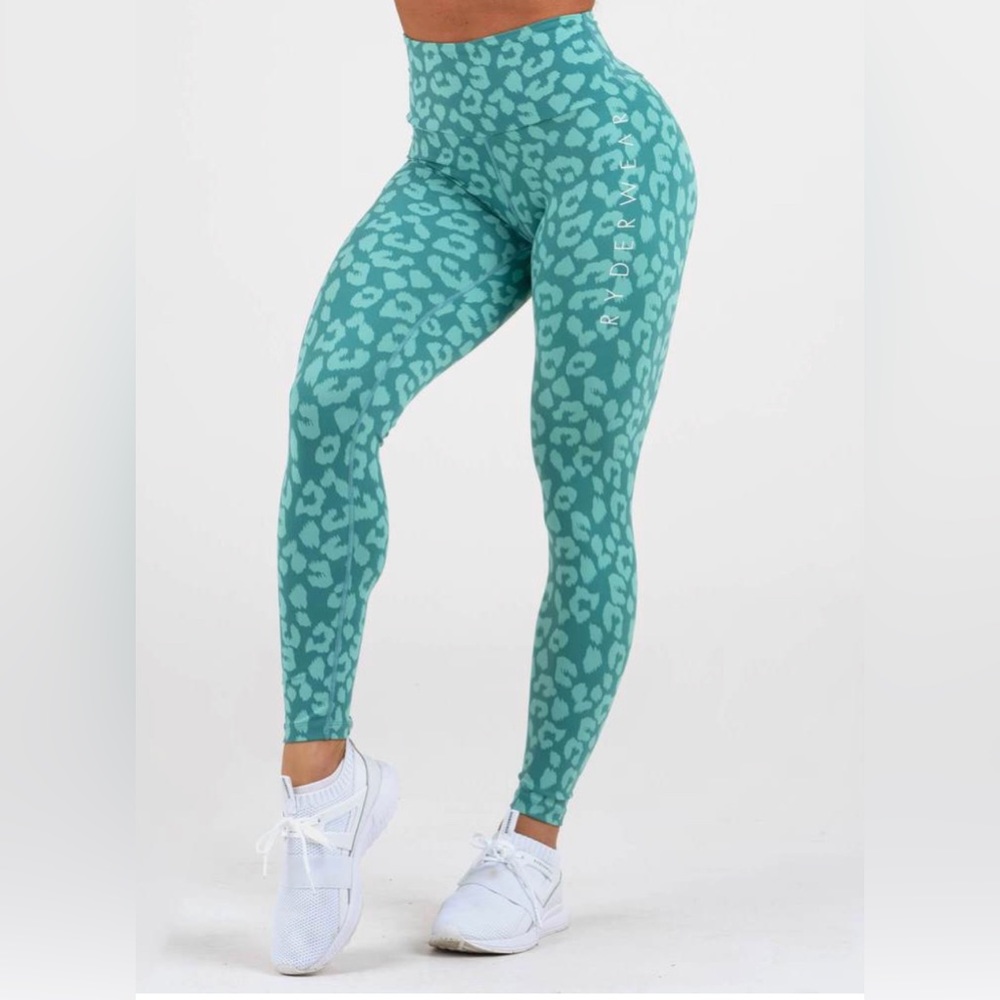 Ryderwear Scrunch Bum Leggings